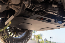 Load image into Gallery viewer, DV8 FRONT SKID PLATE (FOR 2016-2023 TACOMA)