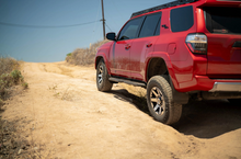 Load image into Gallery viewer, DV8 4RUNNER OE PLUS SIDE STEPS (FOR 2010-2024 4 RUNNER)