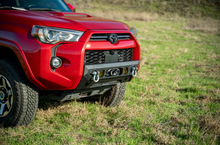 Load image into Gallery viewer, DV8 CENTRIC SERIES WINCH FRONT BUMPER (FOR 2010-2024 4 RUNNER)