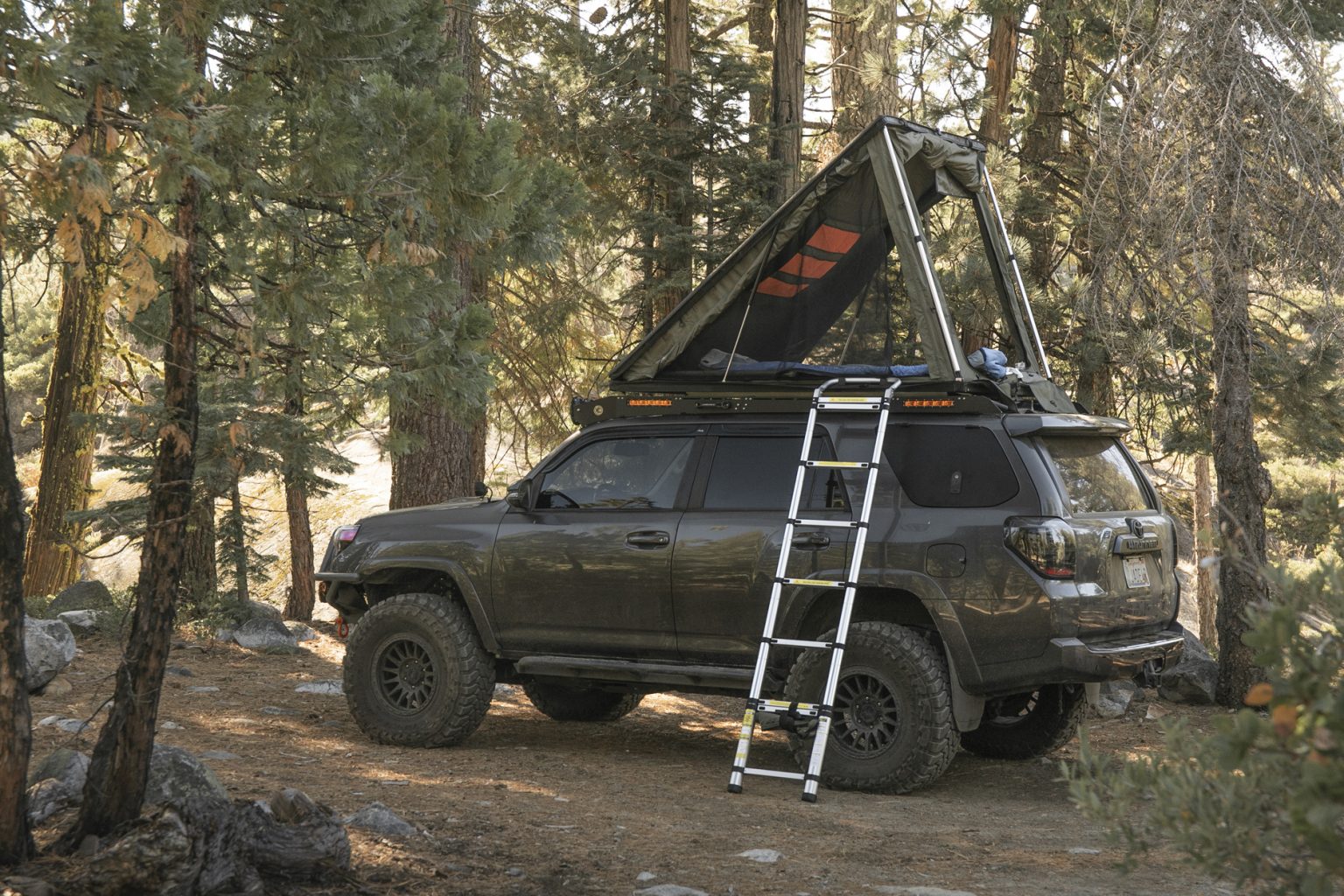 roof top tent platform Inspired Overland Ultralight Roof Top Tent – Yotaverse